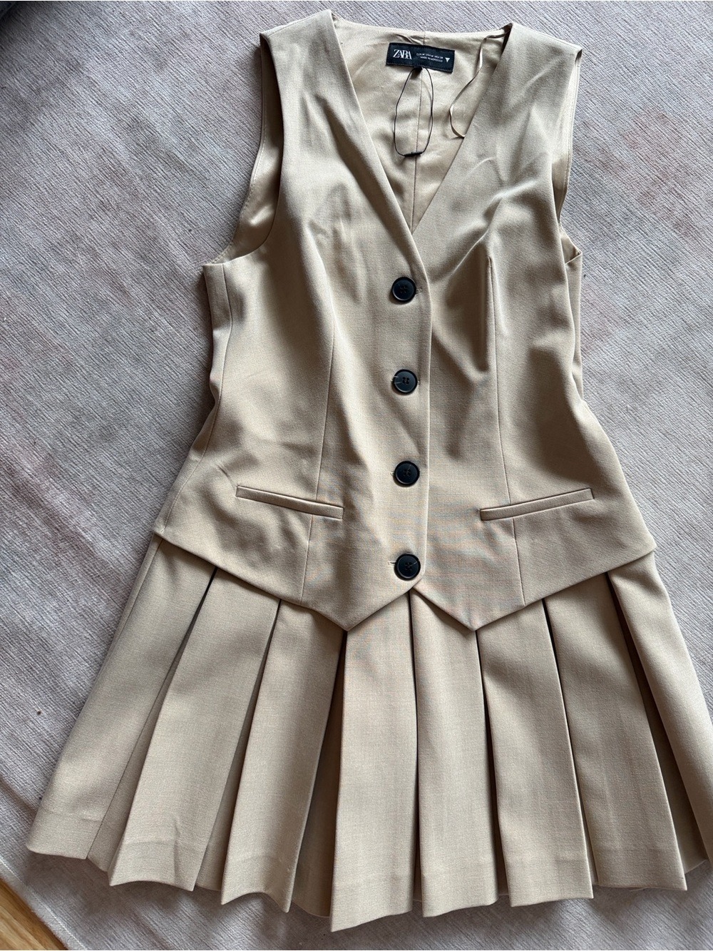 Zara Tan Pleated Dress Medium NWOT - Picture 2 of 7